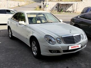 2008 Mercedes-Benz E-Класс 230 III (W211, S211) Рестайлинг, белый, 1000000 рублей, вид 2