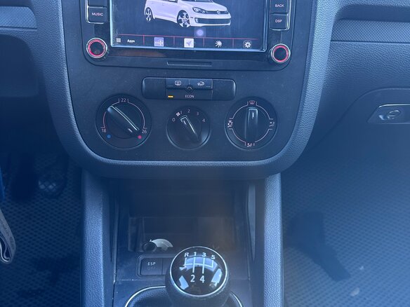 2004 Volkswagen Golf V, чёрный, 499000 рублей - вид 12