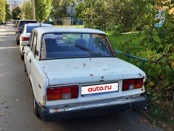 2010 Lada (ВАЗ) 2105, синий, 100000 рублей - вид 6