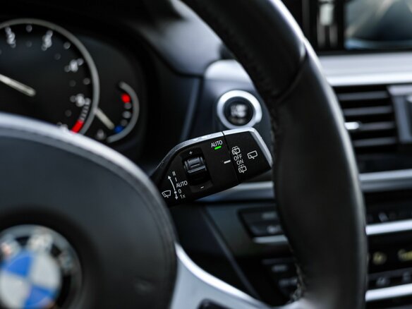 2018 BMW X3 20d xDrive III (G01), серый - вид 7
