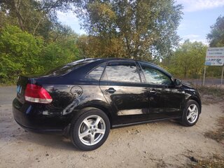 2014 Volkswagen Polo V, чёрный, 780000 рублей, вид 5