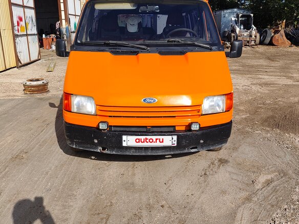 1988 Ford Transit, оранжевый, 300000 рублей