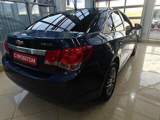 2011 Chevrolet Cruze I, синий, 515000 рублей, вид 4