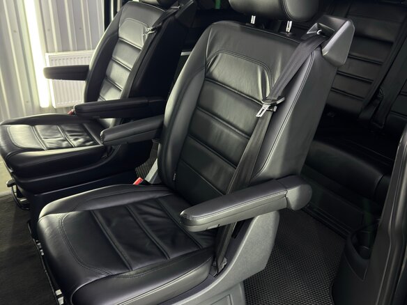 2018 Volkswagen Multivan T6, серый, 4705000 рублей - вид 7