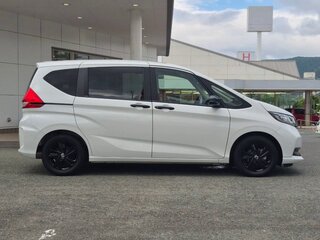 2022 Honda Freed II Рестайлинг, белый, 1239000 рублей, вид 5