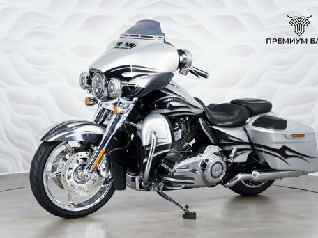 2014 Harley-Davidson CVO Street Glide, серебристый, 1599000 рублей, вид 3