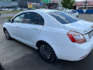 2013 Geely Emgrand EC7, белый, 320000 рублей, вид 3