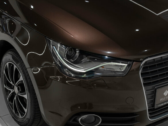 2012 Audi A1 I (8X), коричневый, 990000 рублей - вид 17