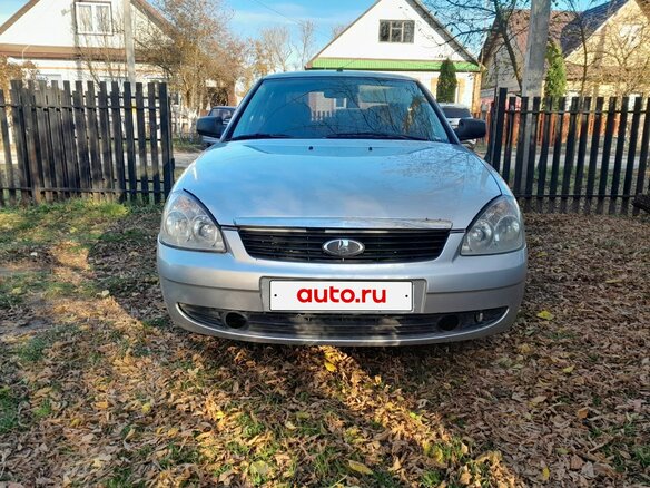 2010 Lada (ВАЗ) Priora I, серебристый, 255000 рублей