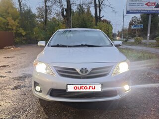 2010 Toyota Corolla X (E140, E150) Рестайлинг, серебристый, 699999 рублей, вид 2