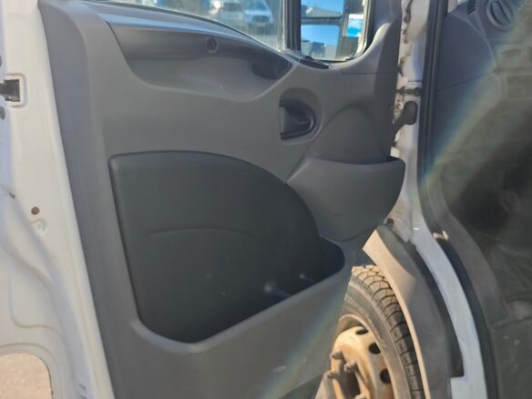 2013 Iveco Daily, белый, 1800000 рублей - вид 10