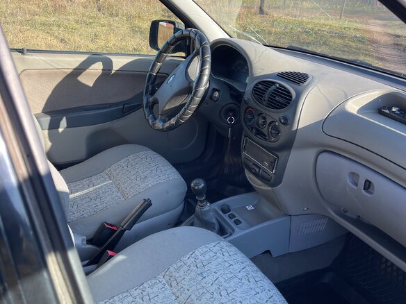 2010 Lada (ВАЗ) Kalina I, чёрный, 160000 рублей - вид 7