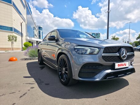 2021 Mercedes-Benz GLE 450 II (V167), серый, 6490000 рублей, вид 4