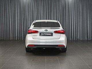 2018 Kia Cerato III Рестайлинг (Classic), белый, 1418000 рублей, вид 4