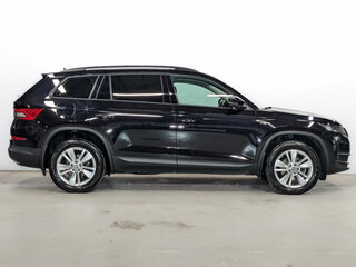 2018 Skoda Kodiaq I, чёрный, 2235000 рублей, вид 4