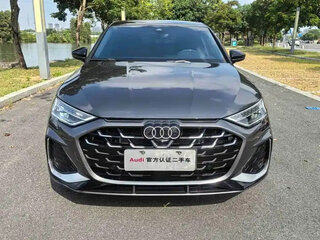 2023 Audi A3 35 TFSI Long IV (8Y), серый, 1750606 рублей, вид 2