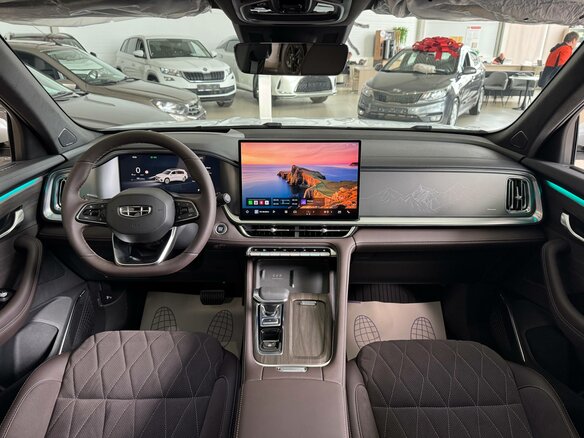 2026 Geely Monjaro I Рестайлинг, белый - вид 12
