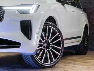 2026 Volvo XC90 B5 II Рестайлинг 2, белый, 11200000 рублей, вид 5