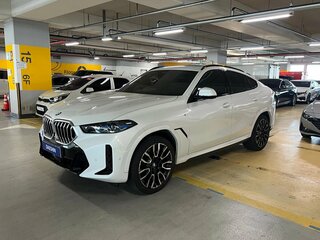 2023 BMW X6 30d III (G06) Рестайлинг, белый, 9999000 рублей, вид 1