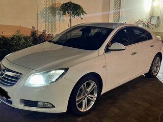2011 Opel Insignia I, белый, 999999 рублей, вид 1