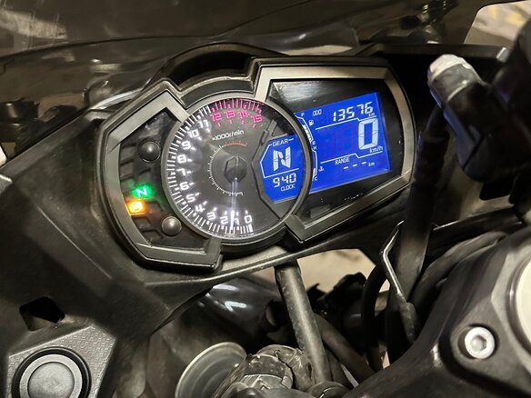 2019 Kawasaki Ninja 400, белый, 550000 рублей - вид 11