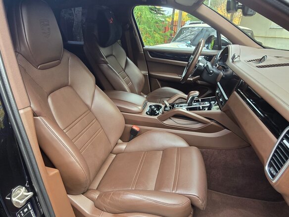 2020 Porsche Cayenne III, чёрный, 6490000 рублей - вид 8