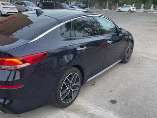 2018 Kia Optima IV, синий, 1900000 рублей, вид 3