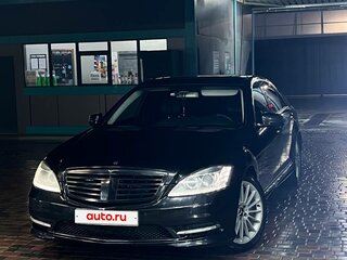 2005 Mercedes-Benz S-Класс 550 Long V (W221), чёрный, 1250000 рублей, вид 3