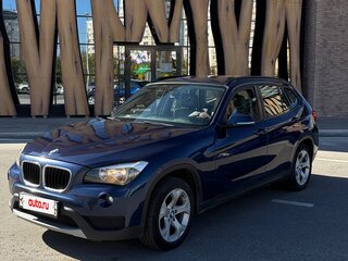 2013 BMW X1 18i I (E84) Рестайлинг, синий, 1475000 рублей, вид 3