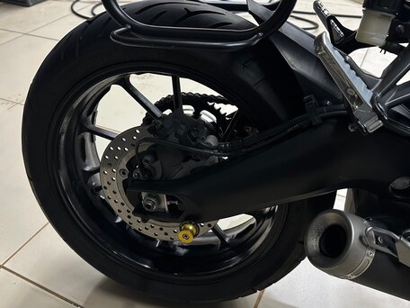 2017 Yamaha XSR900, серебристый, 830000 рублей, вид 5