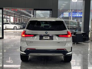 2023 BMW X1 Long 20Li sDrive II (F48) Рестайлинг, белый, 3490000 рублей, вид 4