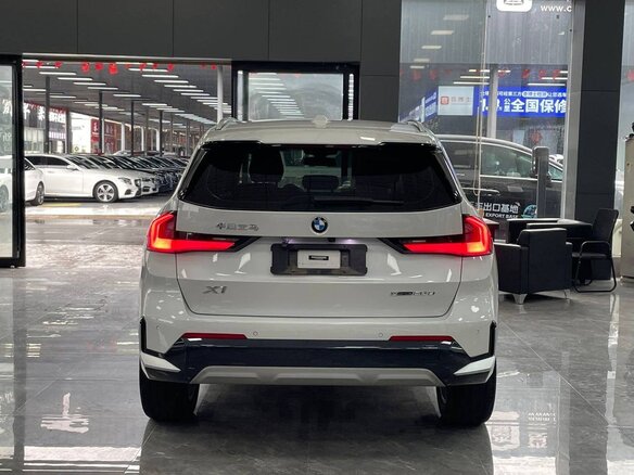2023 BMW X1 Long 20Li sDrive II (F48) Рестайлинг, белый, 3490000 рублей - вид 3