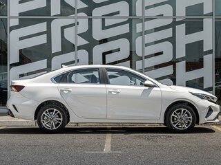 2026 Kia K3 II (China Market) Рестайлинг, белый, 2490000 рублей, вид 5