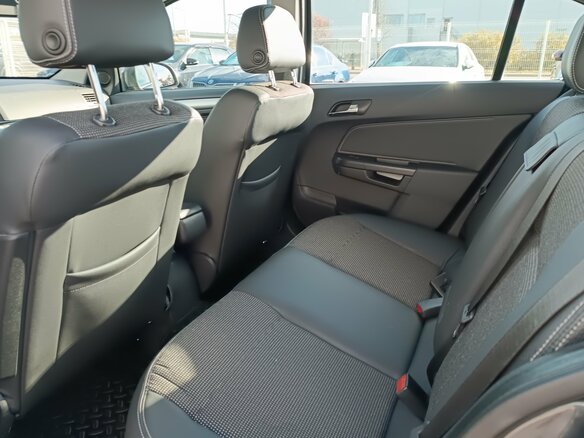2012 Opel Astra H Рестайлинг, серый, 635000 рублей - вид 13