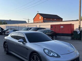 2010 Porsche Panamera 4S I, серебристый, 2000000 рублей, вид 4