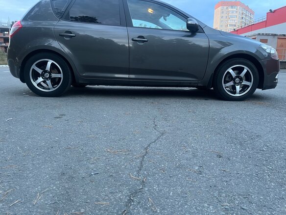 2012 Kia Ceed I Рестайлинг, белый, 710000 рублей - вид 11