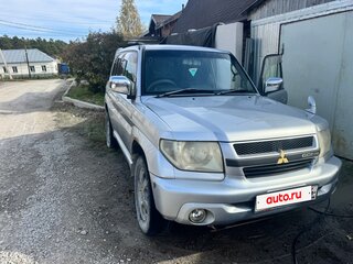 2003 Mitsubishi Pajero iO, серый, 550000 рублей, вид 1
