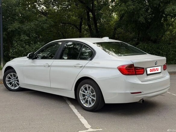 2013 BMW 3 серии 316i VI (F3x), белый, 1296000 рублей - вид 3