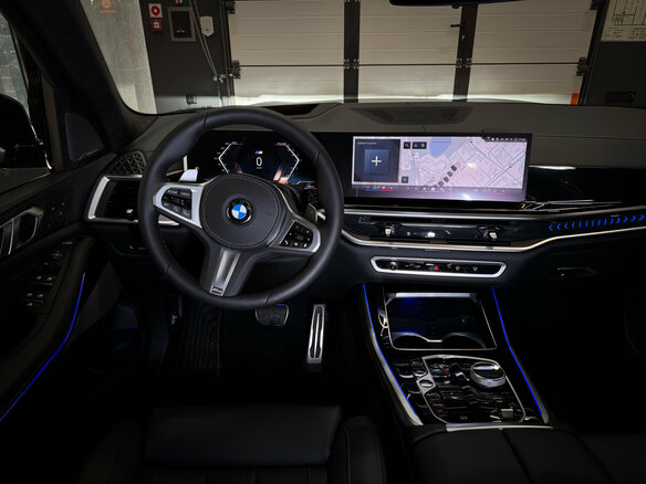 2025 BMW X5 40d IV (G05/G18) Рестайлинг, чёрный, 15600000 рублей - вид 11