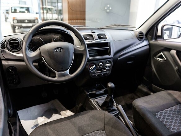 2026 Lada (ВАЗ) Granta I Рестайлинг, белый, 1098000 рублей - вид 13