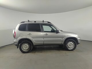2013 Chevrolet Niva I Рестайлинг, коричневый, 670000 рублей, вид 4