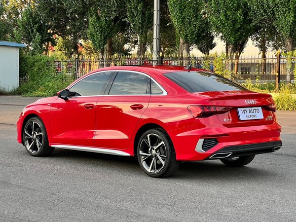 2021 Audi A3 35 TFSI Long IV (8Y), красный, 1885000 рублей - вид 2