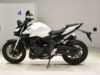 2025 Honda CB 1000 Hornet, белый, 1299000 рублей, вид 1