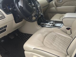 2018 Infiniti QX80 I Рестайлинг 2, белый, 3700000 рублей, вид 5