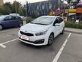 2017 Kia Ceed II Рестайлинг, белый, 1240000 рублей - вид 1