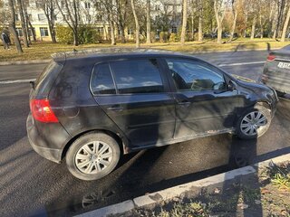 2007 Volkswagen Golf V, чёрный, 420000 рублей, вид 1