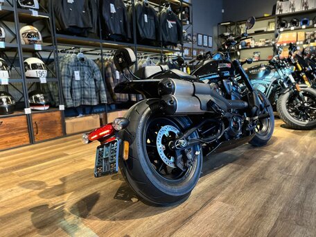 2025 Harley-Davidson Sportster S, чёрный, 1899000 рублей, вид 3
