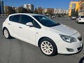 2012 Opel Astra J, белый, 600000 рублей - вид 3