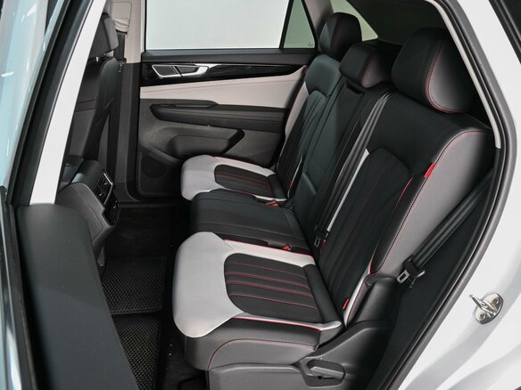 2025 Volkswagen Teramont X I Рестайлинг (China Market), белый, 5775000 рублей - вид 8