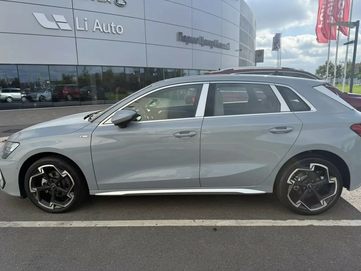 Открыть фотографии: Audi A3 IV (8Y) Рестайлинг